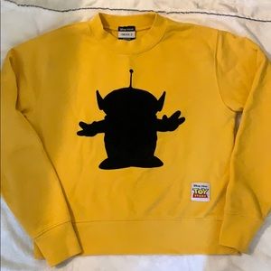 Forever 21 sweatshirt